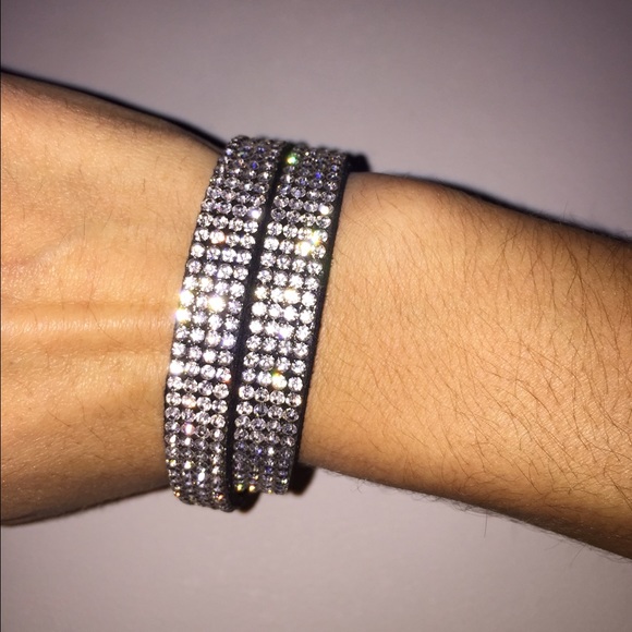 Crystal Rhinestone Black Bracelet Magnetic Clasp