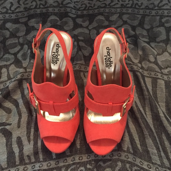 Spring fling heels:) - Picture 2 of 4