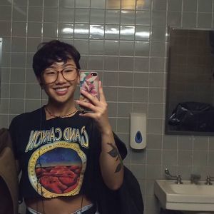 Meet your Posher, Terra