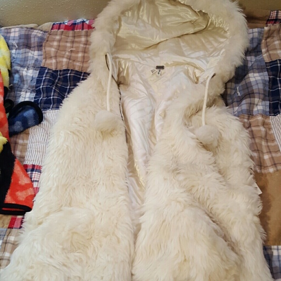 American eagle fur vest