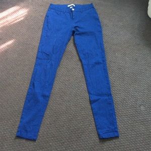 Skinny blue jeggings