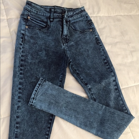 dELi*s Jeans