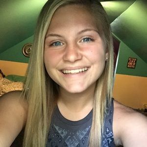 Meet your Posher, Savanna