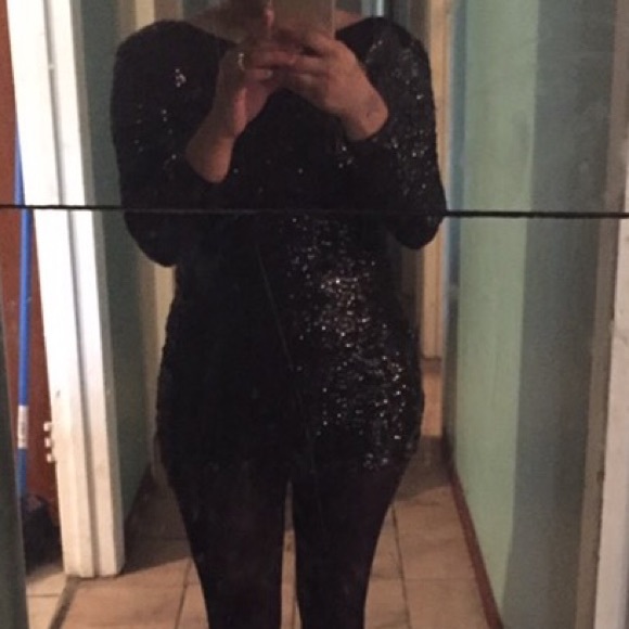 Black tight dress - Picture 2 of 2
