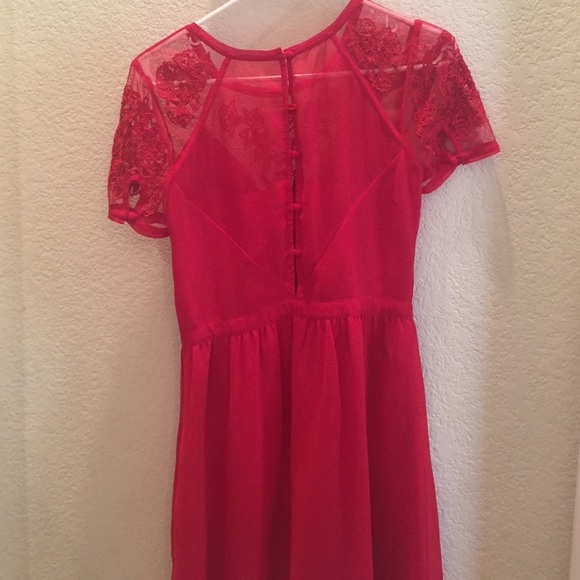 High neck dress with mesh sleeves and bodice - Picture 3 of 3