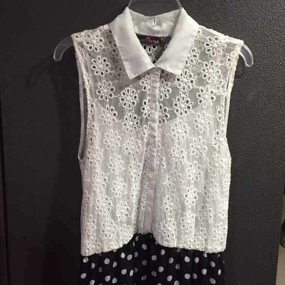 Almost Famous Dress - Picture 4 of 4