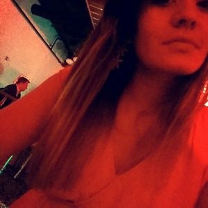 Meet your Posher, Sandy