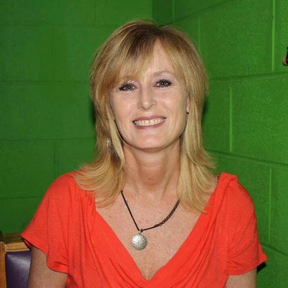 Meet your Posher, Deanna