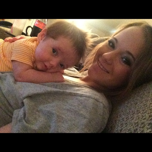 Meet your Posher, Taylor - Picture 1 of 1