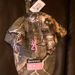 Browning camo hat