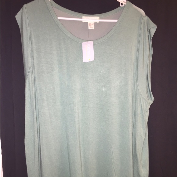 Sleeveless Blouse
