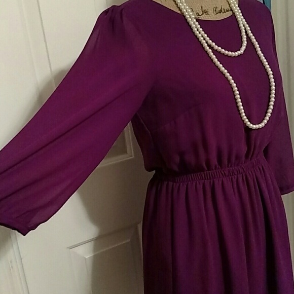 Trendy Magenta dress - Picture 2 of 4
