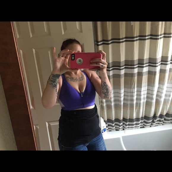 Victoria secret VSX sports bra 34c
