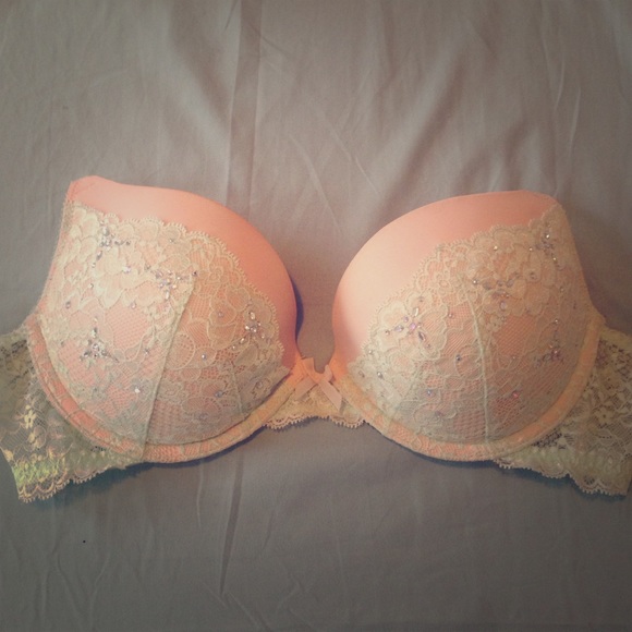 Dream Angels Push-Up Bra