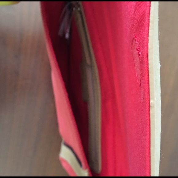 Loft Coral Clutch - Picture 4 of 4