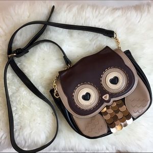 🍾HP🎉 Owl Across Body Bag