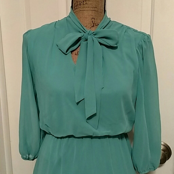 Vintage inspired dress - Picture 2 of 3