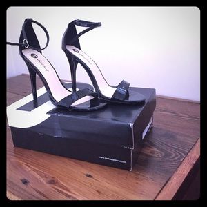 Back ankle strapped heels