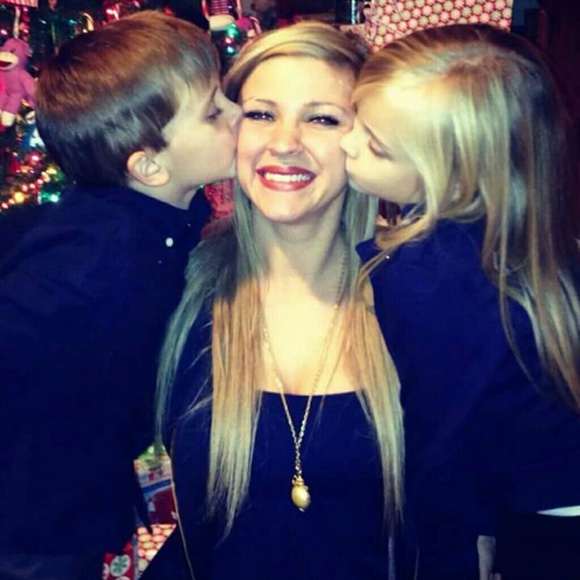 Meet your Posher, Brittany - Picture 2 of 2