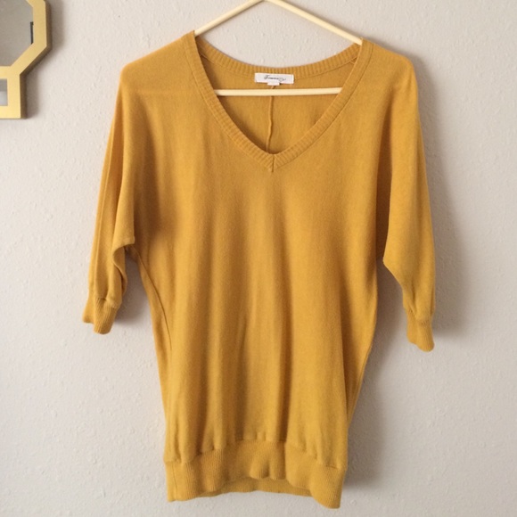 🏵Forever 21 sweater🏵