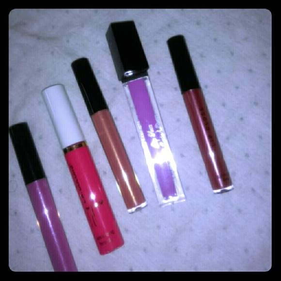 Lip gloss lot
