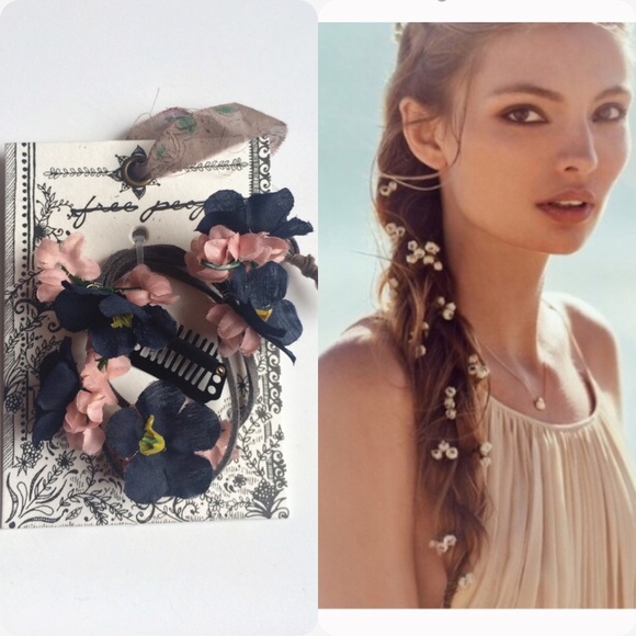 Free People Accessories - NWT Free People Floral Hair Clip
