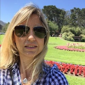 Meet your Posher, Fabiana