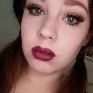 Meet your Posher, Kellie