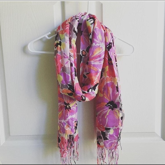 Lilly Pulitzer linen scarf
