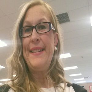 Meet your Posher, Michele