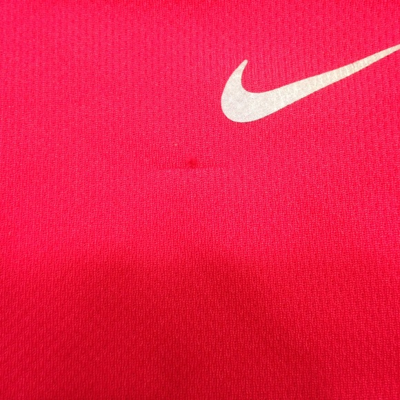 Nike Dri-fit workout tee - Picture 2 of 4