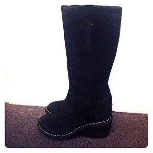 Ugg Hartley Shearling Boots size 6