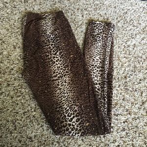 Cheetah print legging