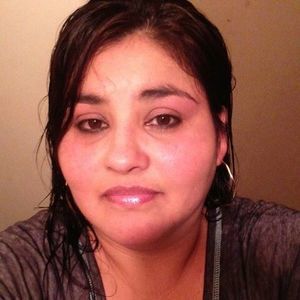 Meet your Posher, Alma