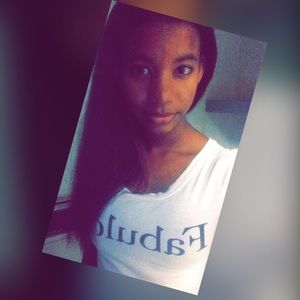 Meet your Posher, Kassena