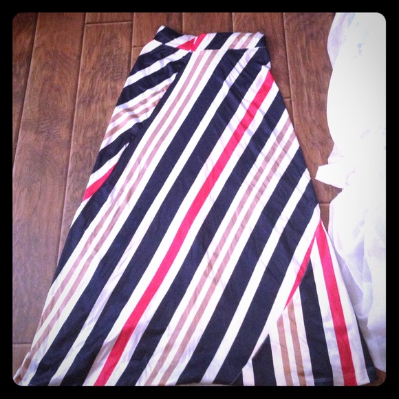 Maxi skirt