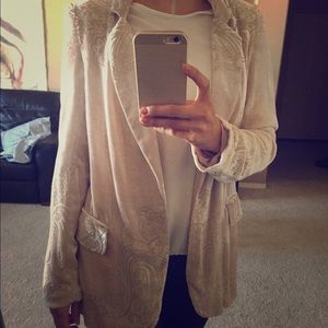 Sale! 😘🎉🎶Zara velvet blazer-light pink