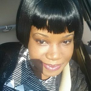 Meet your Posher, April