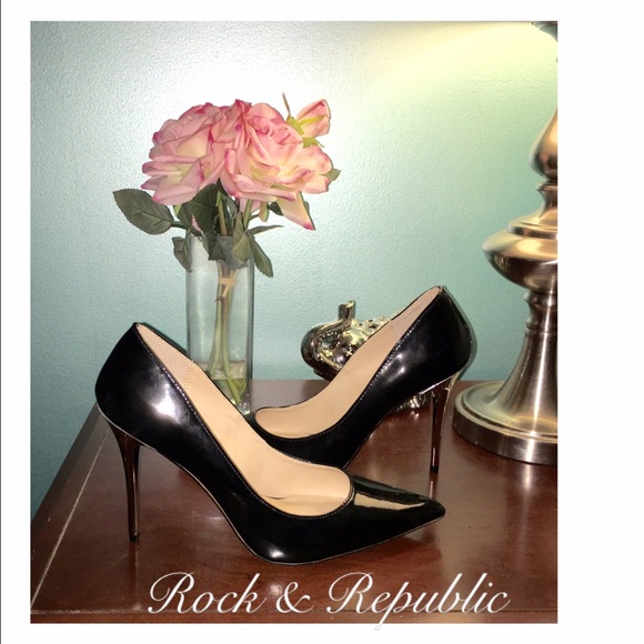 ROCK & REPUBLIC Pumps