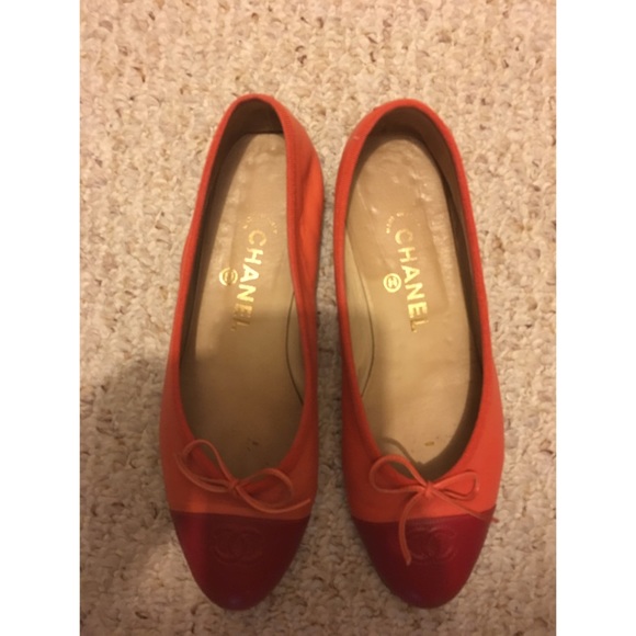 Chanel flat shoes - Picture 3 of 4