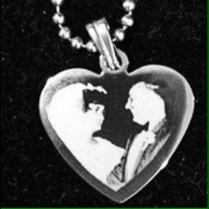 Meet your Posher, Just Great Engraving