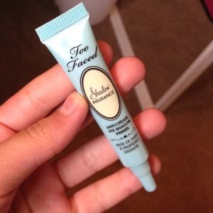 Mini too faced shadow insurance