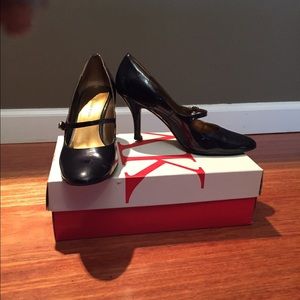 ANNE KLEIN Pumps Navy Patent