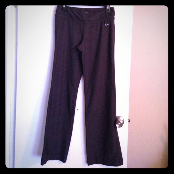 NWOT Nike gray dri fit pants!