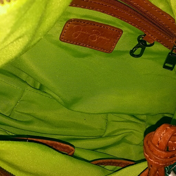 Very cute teal/lime purse - Picture 4 of 4