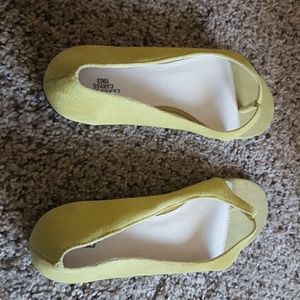Women's shoes