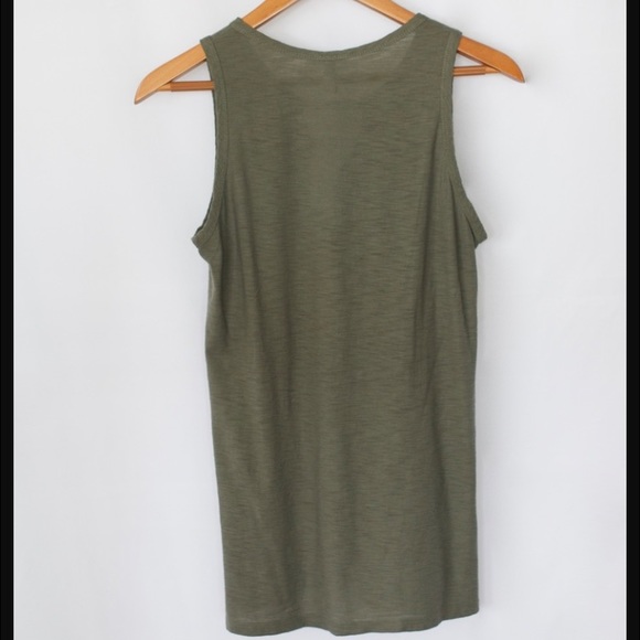Gray/Green Tank - Picture 3 of 4