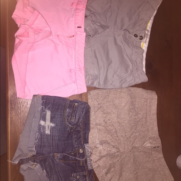 4 pairs of shorts sizes 3-5