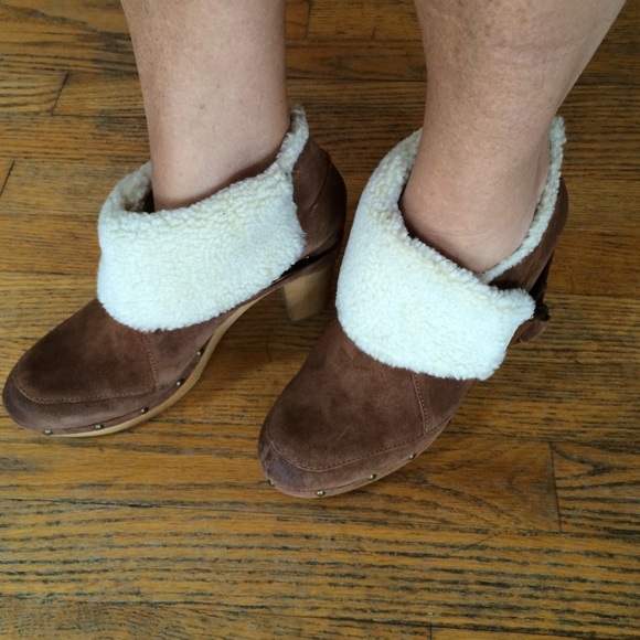 New in box! Nine West suede bootie. Size 8.5 - Picture 1 of 3