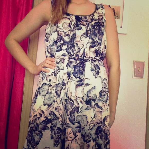 Vera Wang floral dress